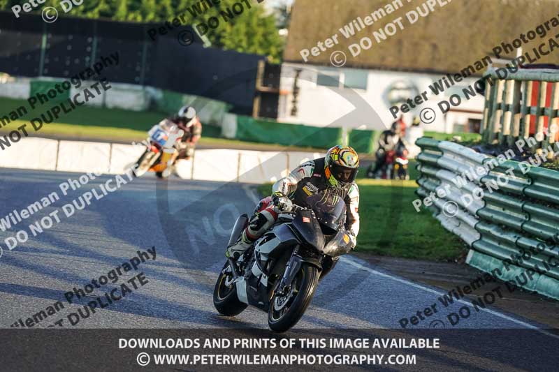 enduro digital images;event digital images;eventdigitalimages;mallory park;mallory park photographs;mallory park trackday;mallory park trackday photographs;no limits trackdays;peter wileman photography;racing digital images;trackday digital images;trackday photos